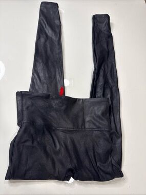 SPANX Faux Leather LEGGINGS-Black Color Size Small A020626